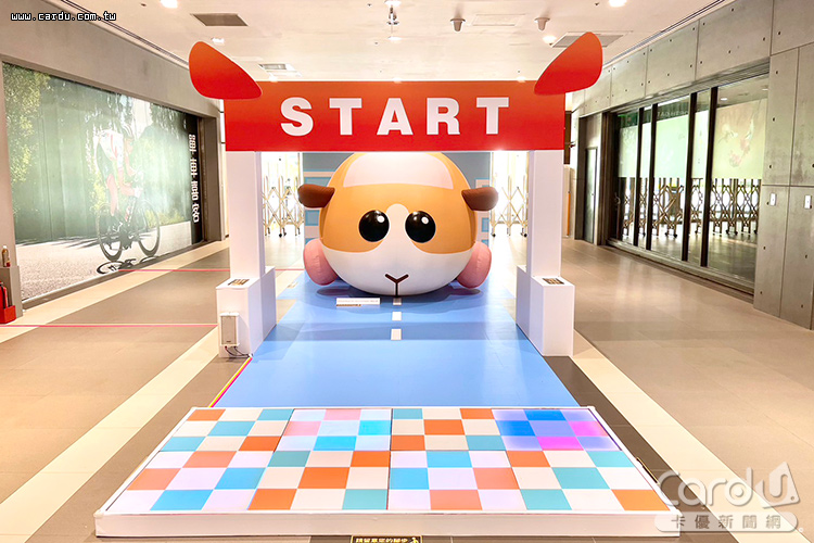 天竺鼠車車在冒險賽道等著粉絲來拍照互動(圖/MITSUI OUTLET PARK 提供)