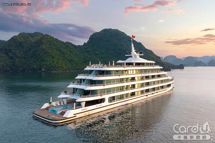 越南成為興起觀光勝地,主打搭臥鋪火車、下龍灣郵輪等行程(圖/KKday 提供)