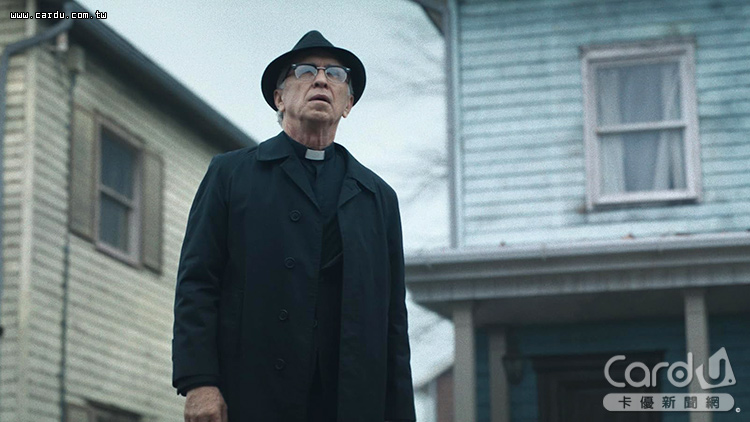 《厲陰宅:最終聖事》電影劇照(圖/華納兄弟影業 提供)