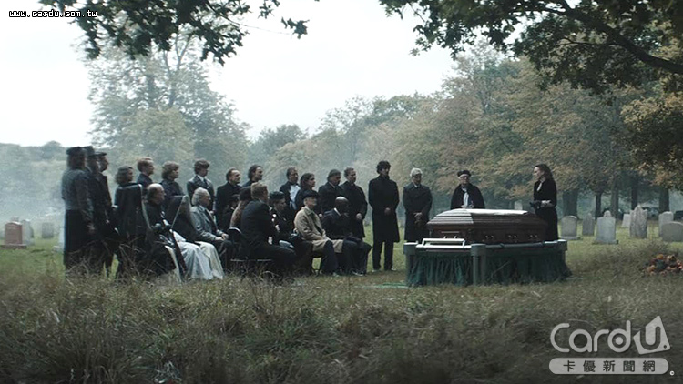 《厲陰宅:最終聖事》電影劇照(圖/華納兄弟影業 提供)