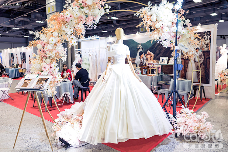 秋季結婚購物節包辦婚紗、婚攝、禮餅、珠寶、西服等(圖/台北市政府 提供)