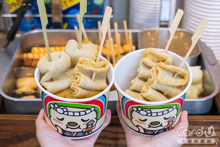 多款韓系溫暖餐食進駐超商,可以吃到韓式魚板串關東煮(圖/7-ELEVEN 提供)