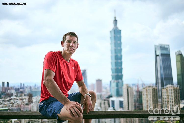 Alex Honnold將徒手攀登台北101,帶來2個小時的刺激體驗(圖/Netflix 提供)