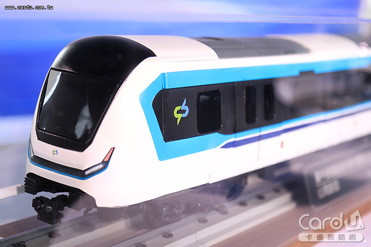 「山海脈動」電聯車融入台中精密機械產業與半八角造型(圖/台中市政府 提供)